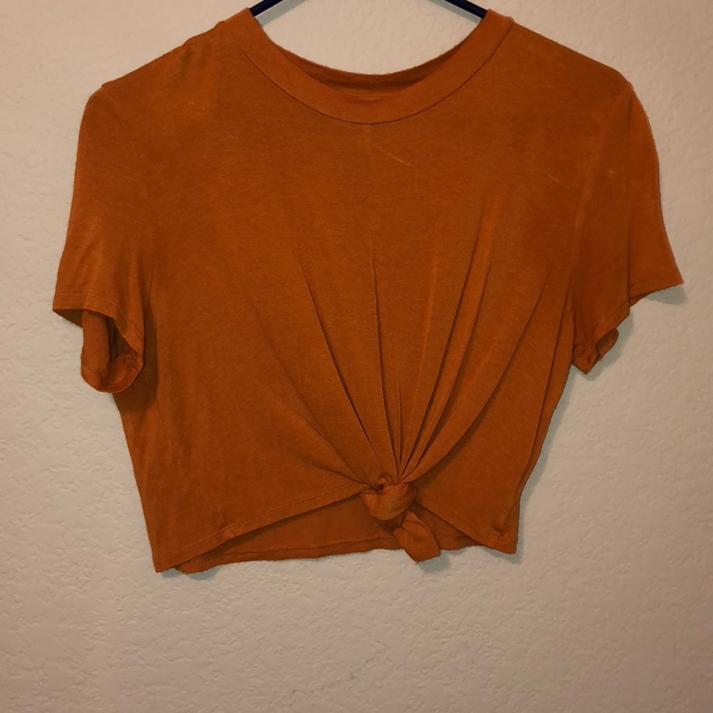cropped shirt